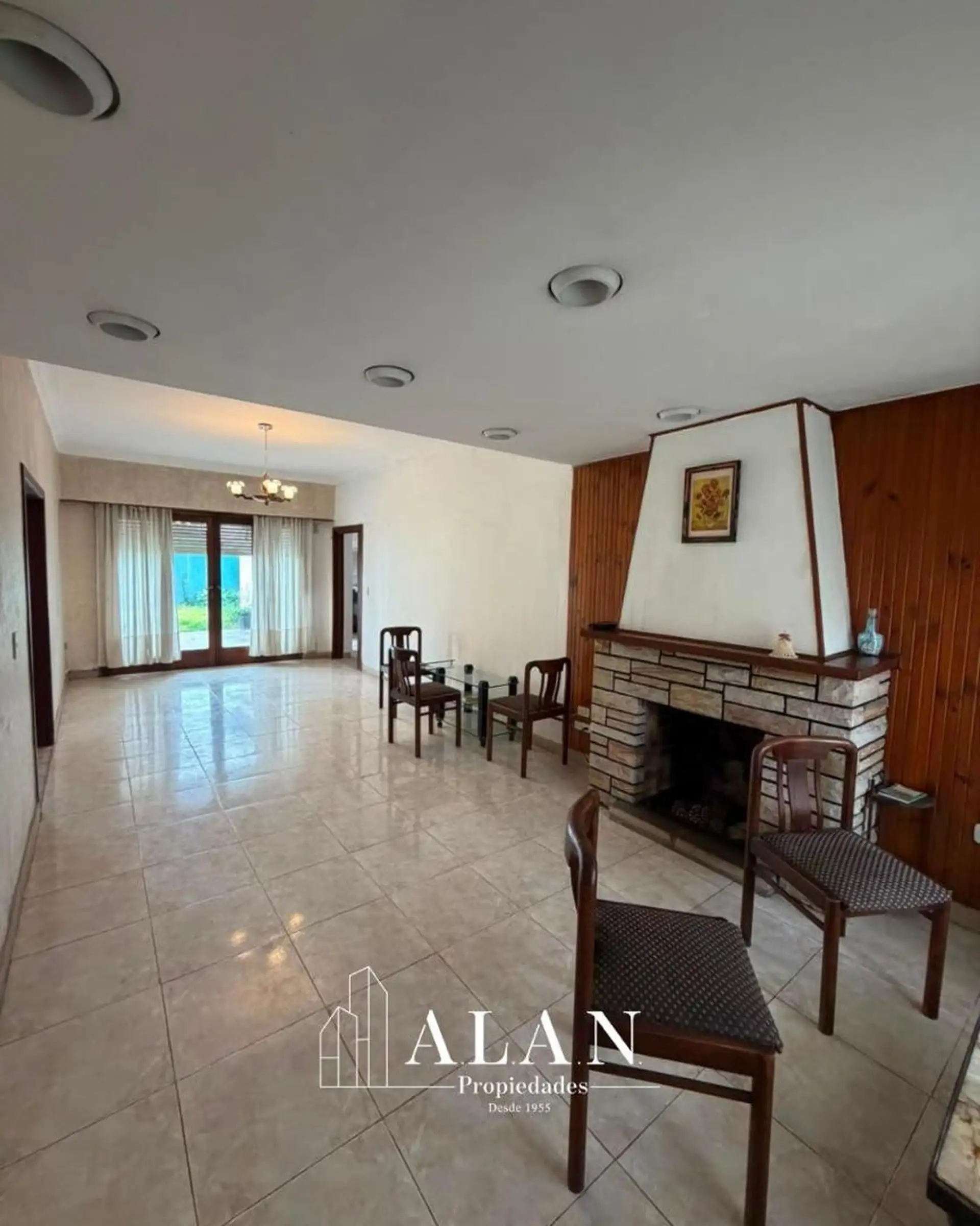 CHALET 3 AMB. C/PARQUE