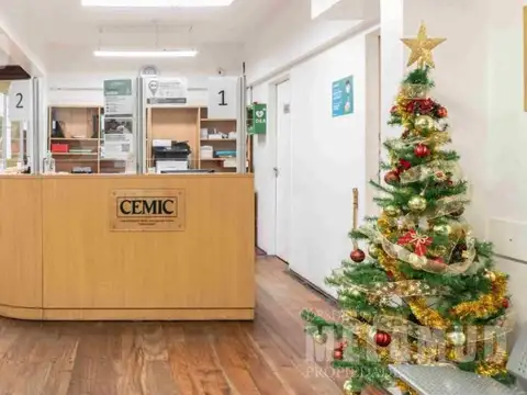 Casa 17 ambientes con 7 baños