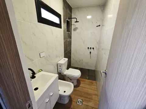 CASA DUPLEX 2 DORM. 2 BAÑOS DOCTA / NOBU