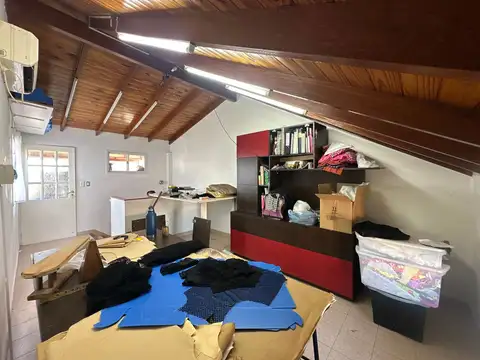 Casa 4 ambientes con 1 baño