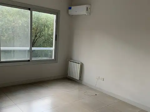 Departamento 4 ambientes con 3 baños
