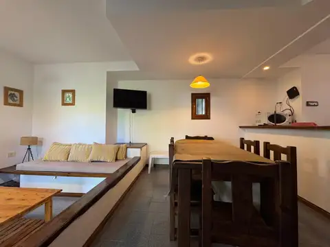 Casa en Alquiler en Villa Gesell, $ 100