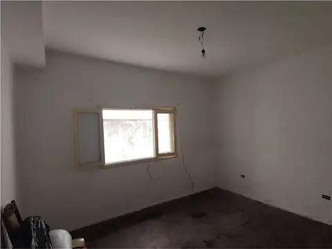 Depto Tipo Casa 2 ambientes con 1 baño