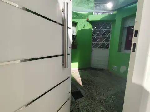Depto Tipo Casa en Venta en Ciudadela, USD 45.000