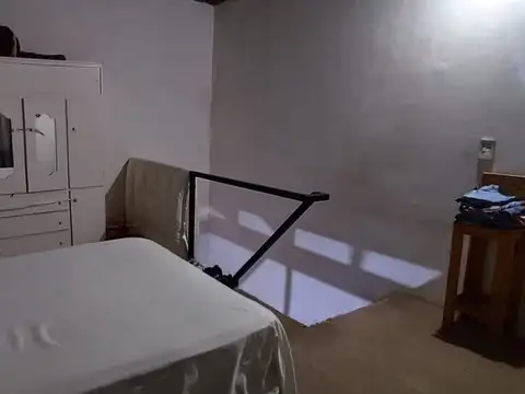 Depto Tipo Casa 3 ambientes con 2 baños