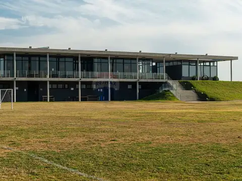 LOTE CENTRAL EN ELCANO - VILLALOBOS