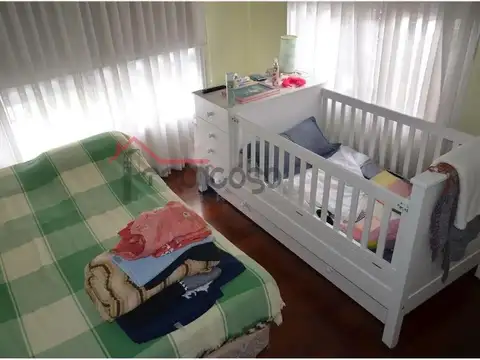 Casa 4 ambientes con 4 baños