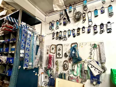 Fondo Comercio en Venta 50 años