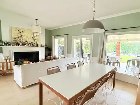 CASA EN VENTA EN LA LOMADA DE PILAR