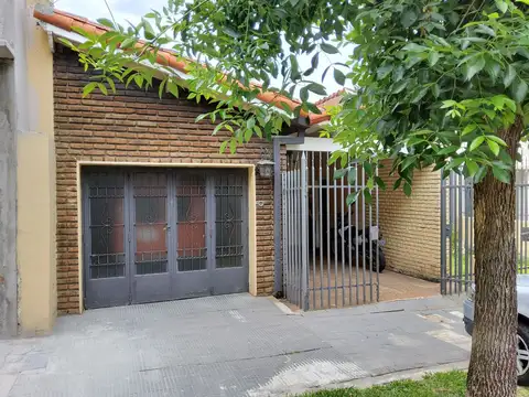 Casa - Venta - Argentina, Concordia - D.P.GARAT 1400