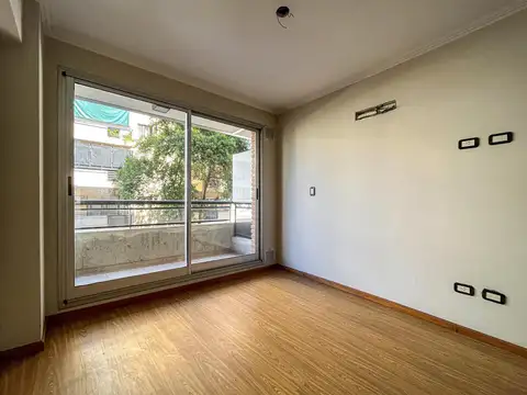 Italia 173 'Piso 1