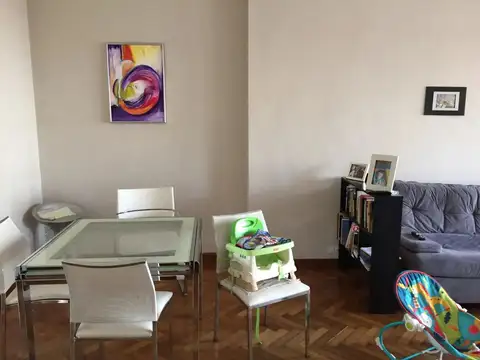Chacabuco 600, Piso 4