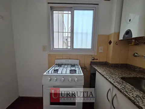 ALQUILER DPTO. CON PATIO EN FLORIDA M