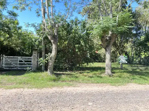 ¡Venta de casa en Laguna de Lobos a escasos metros de la Costanera!