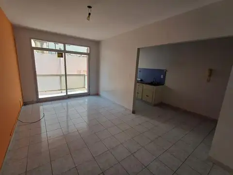 Departamento en Alquiler en Caballito, $ 700.000