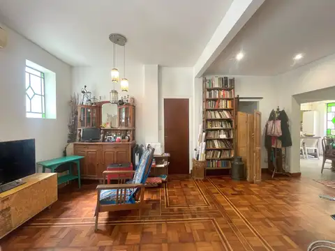 PH en venta super amplio y super luminoso en el barrio de villa crespo