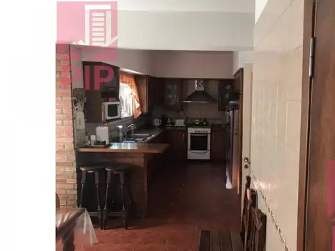 Casa en Venta en Haedo, USD 210.000