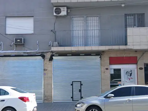 SAN JUSTO CENTRO-H. YRIGOYEN 2600-SEMI PISO DE 4 AMB. 150 M2 DE GRAN CATEGORIA-APTO CREDITO-OPORTUNIDAD  