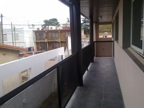 Departamento en Alquiler con 1 cocheras