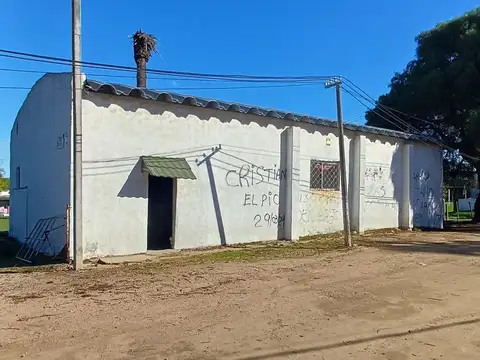 Alquiler local o depósito en Pando