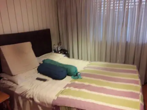 CASA 3 AMBIENTES CON COCHERA