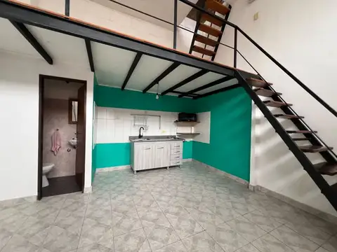 Depto Tipo Casa en Alquiler en Villa Devoto, $ 800.000