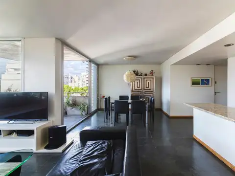 Departamento 6 ambientes con 2 baños