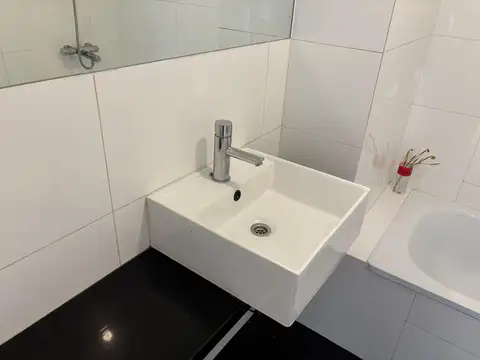 Convencion 1994 , Piso 8