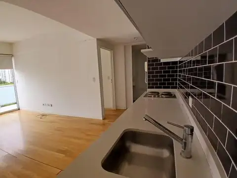 Departamento en Alquiler con 1 cocheras