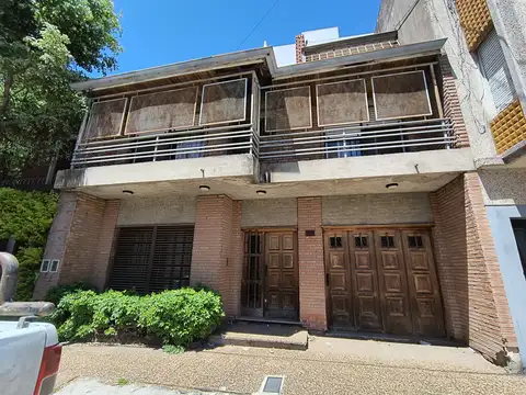 Casa en venta Quilmes Centro