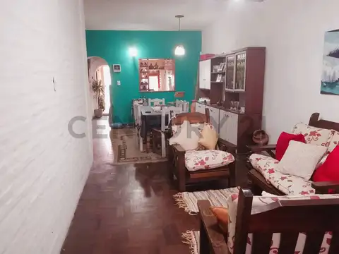 Oficina 4 ambientes con 1 baño