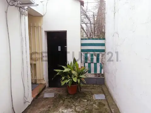 AMENEDO 2800, Piso 0