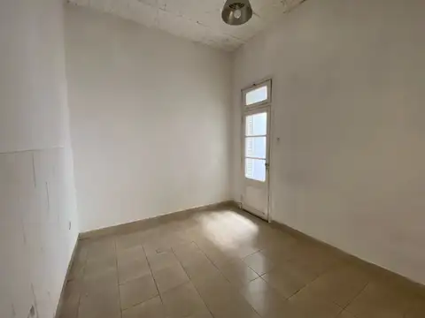 Depto Tipo Casa en Alquiler de 2 dormitorios