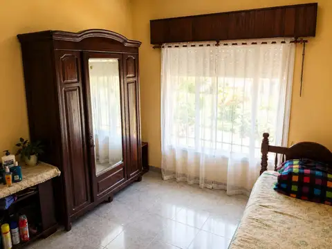 Casa en Venta en Berazategui, USD 70.000
