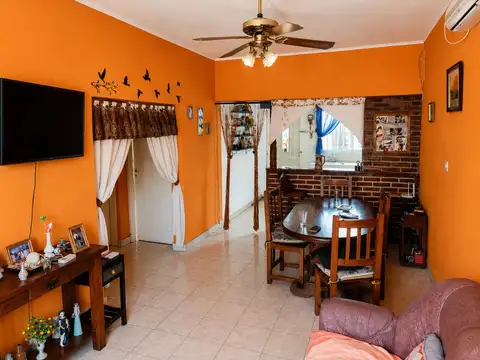 Calle 12 1600