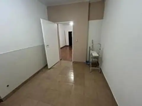 Oficina con terraza