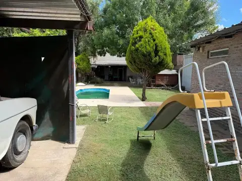 Santa fe 1300 , Piso 0