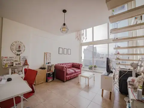 DEPARTAMENTO VENTA 2 AMBIENTES SAN TELMO - PERMUTA