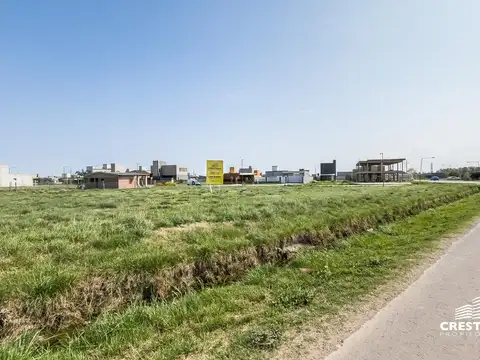 Venta terreno Funes norte