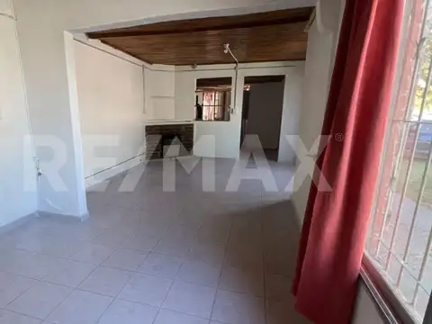 Casa en Alquiler en Neuquen, $ 1.200.000