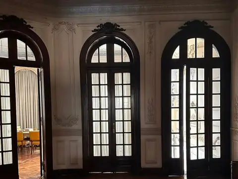 Oficina en Venta 98 años