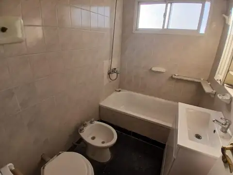 Alquiler Departamento 2 ambientes con balcon en Floresta