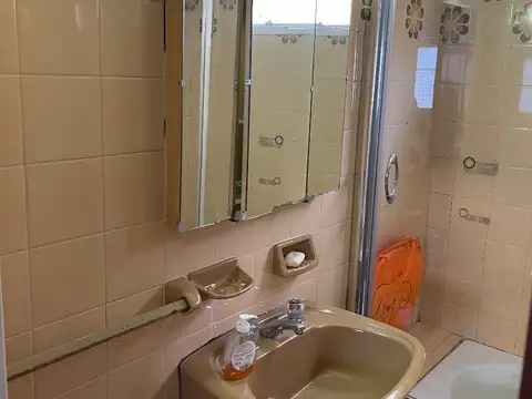 DEPARTAMENTO 2 AMBIENTES. IMPECABLE ESTADO