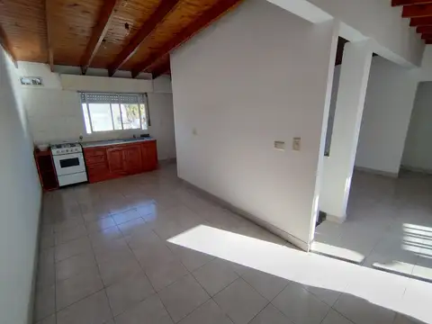 Depto Tipo Casa en Venta de 2 dormitorios