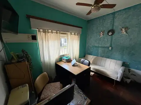 Depto Tipo Casa en Venta 50 años