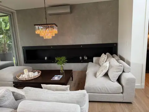 Casa 6 ambientes con 3 baños