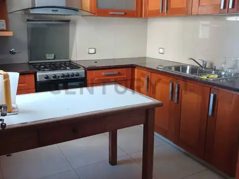40 entre 4 y 5. Departamento con quincho y terraza privada en Venta.