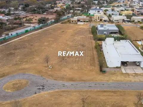 Terreno en Venta en Jardines De San Lorenzo, USD 80.000