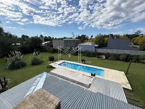 Casa 6 ambientes con 3 baños