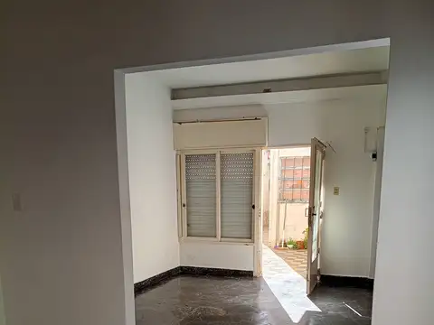 Depto Tipo Casa en Alquiler de 3 ambientes